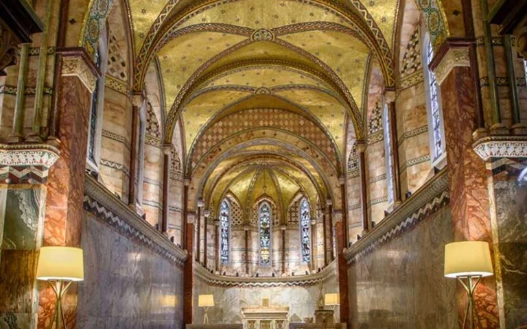 Fitzrovia Chapel interior