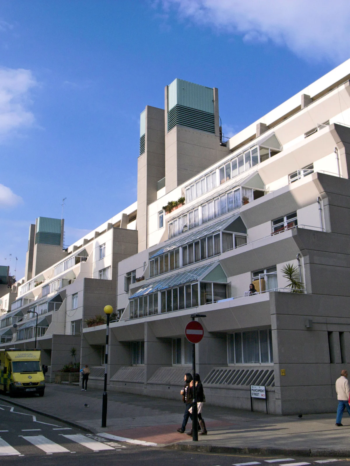 Stepped concrete facade of the Brunswick Centre beside Marchmont Street